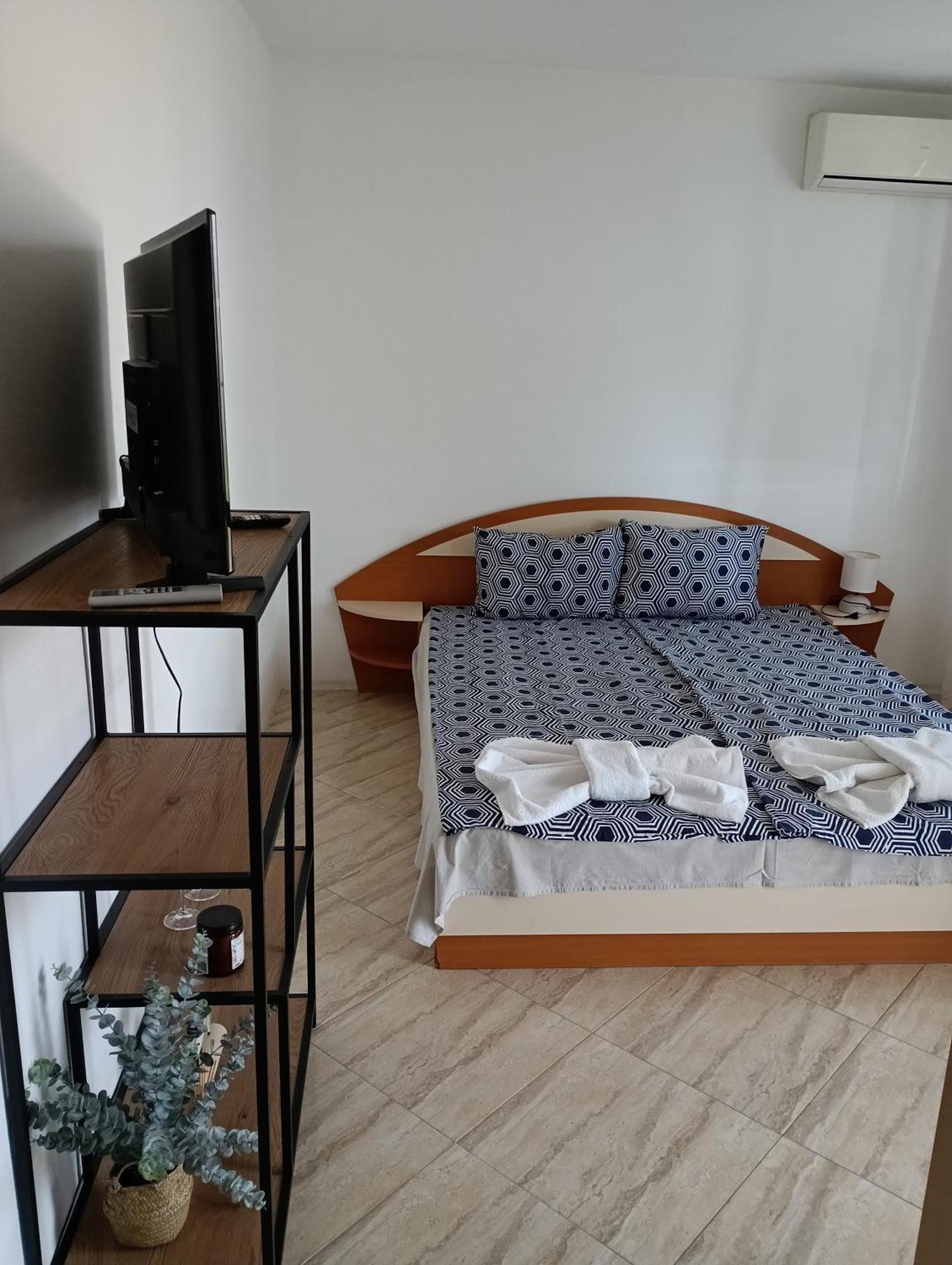 Farlalievi Guest House Созополь Экстерьер фото